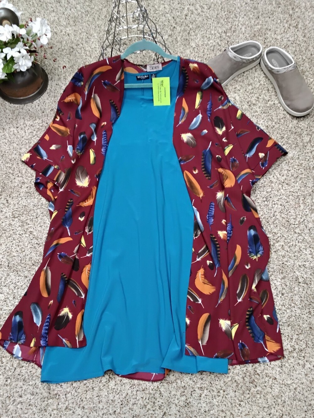 4061 Size XL 2 Piece Teal Dress, Burgundy Feather-Print Kimono.